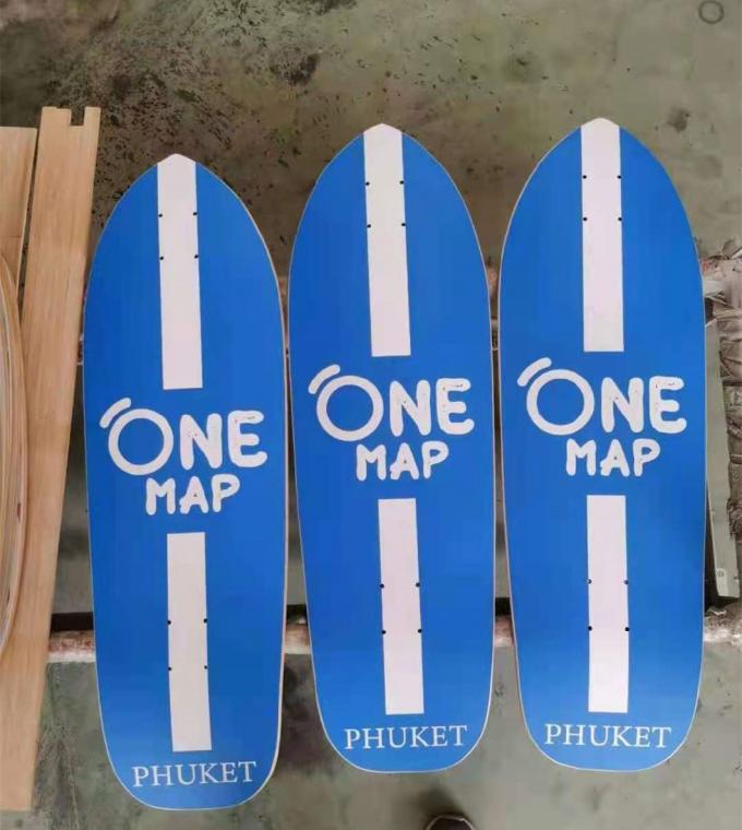 Maple Campuran Serat Kaca Surf Skateboard Dek Disesuaikan 780 * 245MM 0