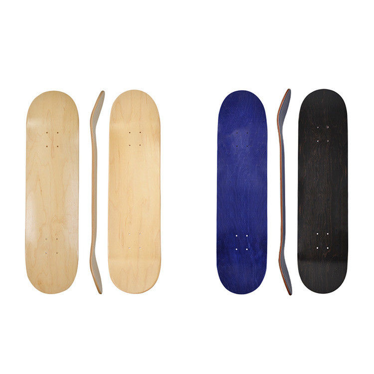 2023 Desain Baru Grosir Berwarna 7 Ply Maple Skateboard Profesional 4 Roda