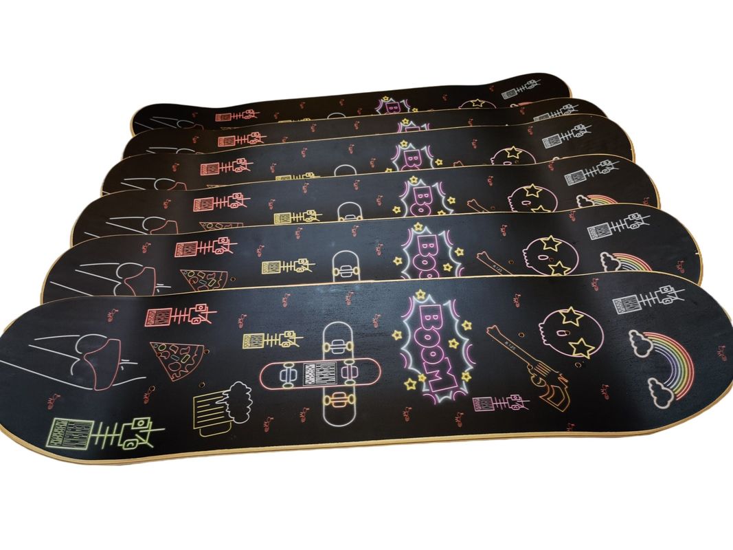 2024 Hot Sales Style 7 Ply Maple Custom Congvave Double Kick Skateboard profesional papan panjang