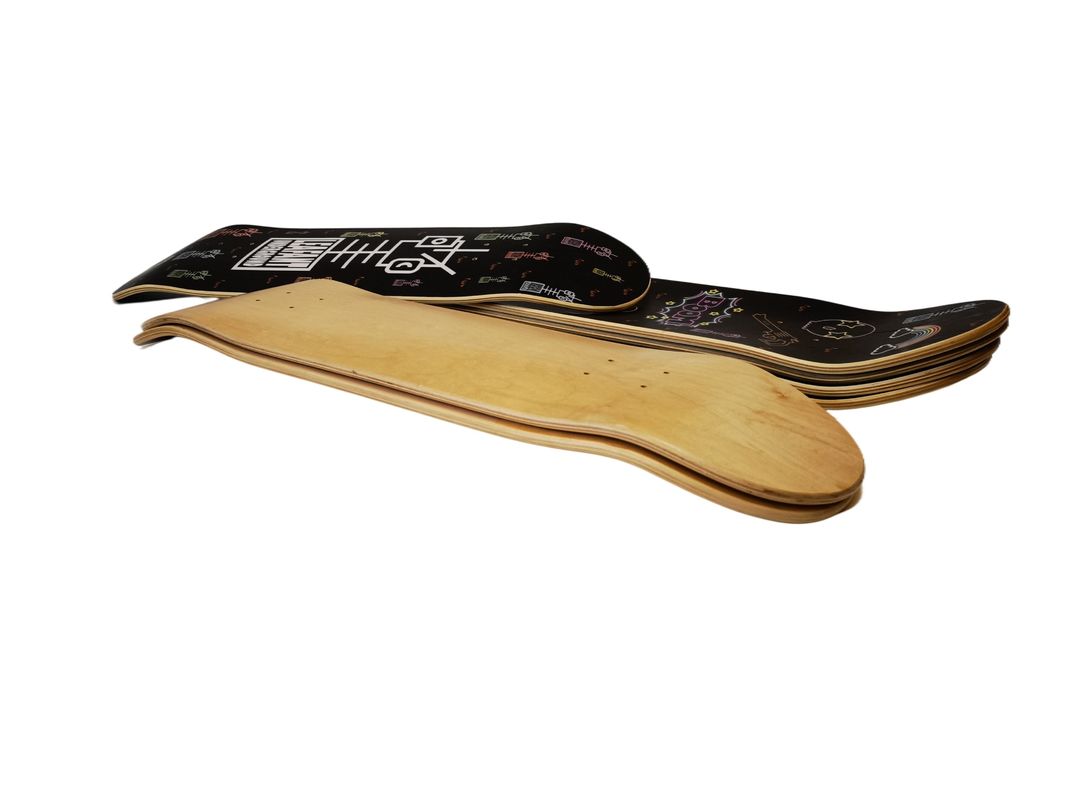 2024 Hot Sales Style 7 Ply Maple Custom Congvave Double Kick Skateboard profesional papan panjang